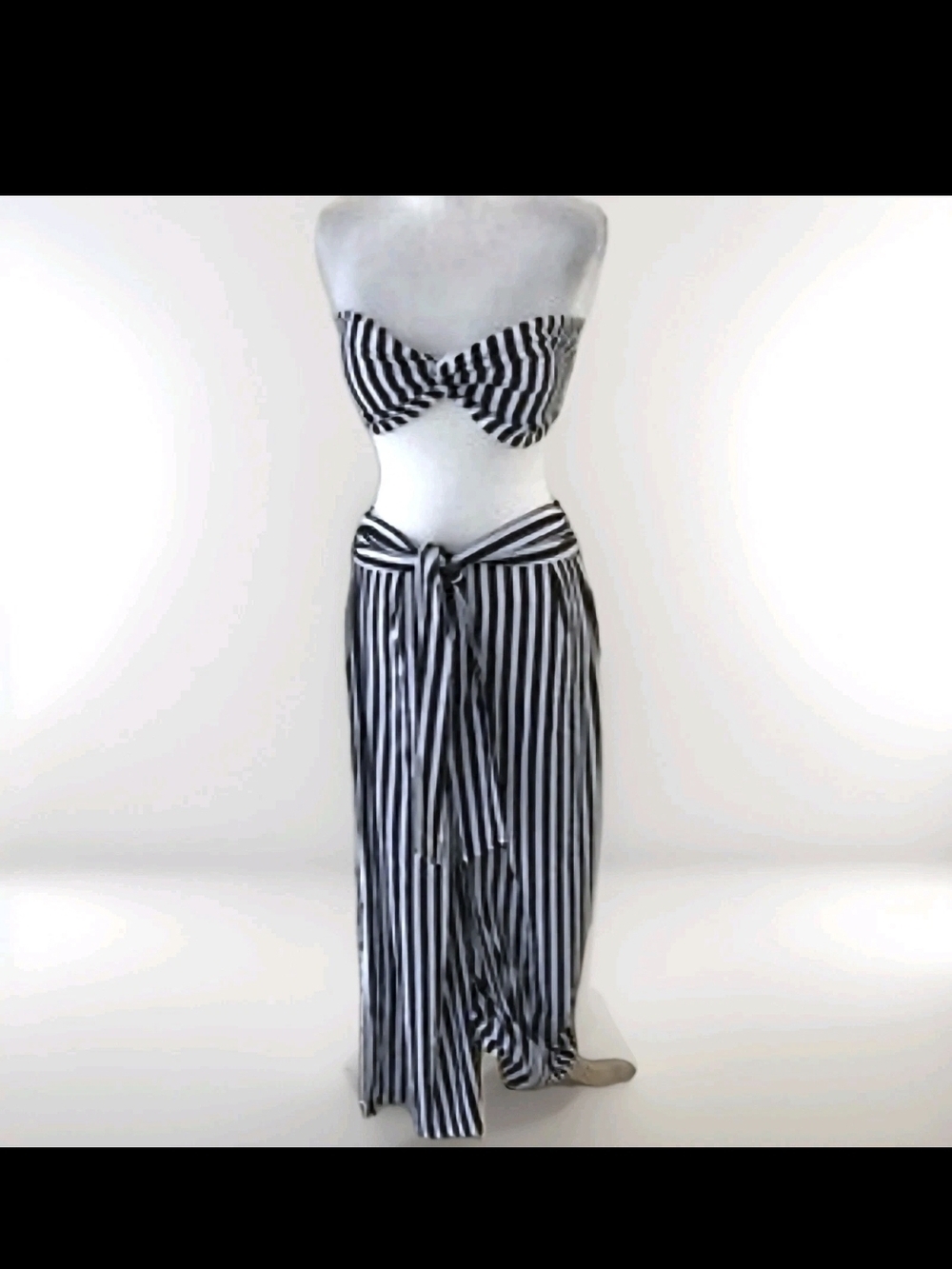 L'Atiste Pin Strip Bralette Top & Wide Trousers Outfit
